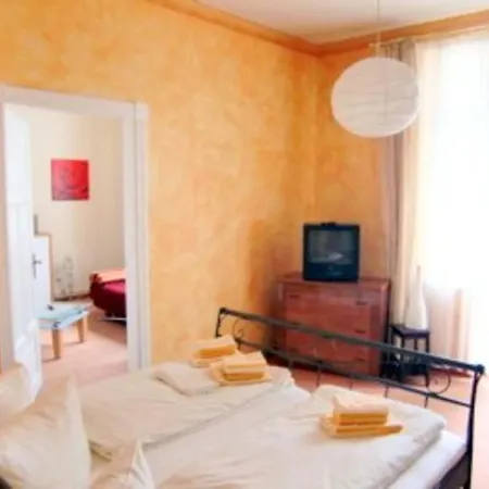 Lägenhet Ferienwohnung Warnemunde L